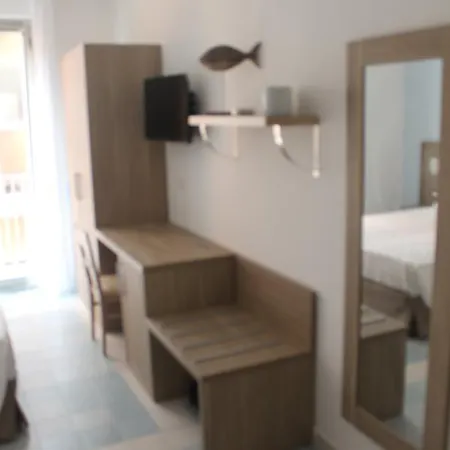 Taccone 3* Porto Palo